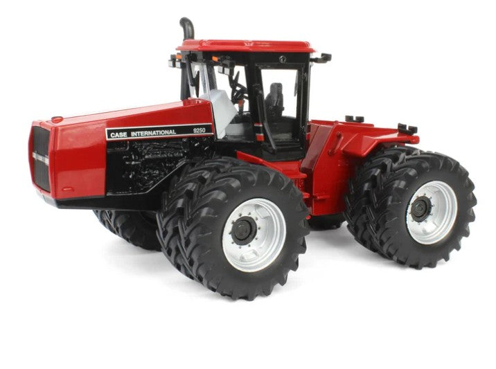 Case International 9250 – National Farm Toy Museum 2025 Select Series