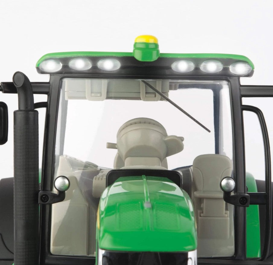 John Deere 6210R mit Sämaschine – Big Farm Serie