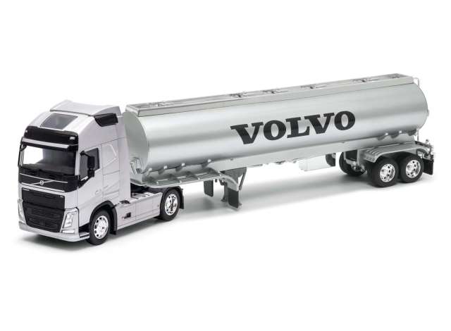 Volvo FH 4x2 Silber mit Tankauflieger Silber