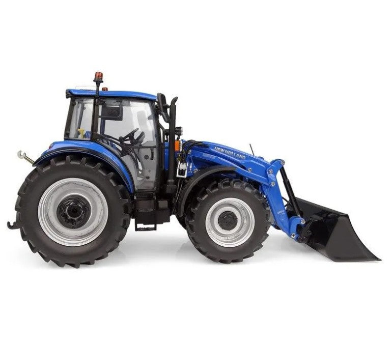 New Holland T5.120 mit Frontlader 655LU