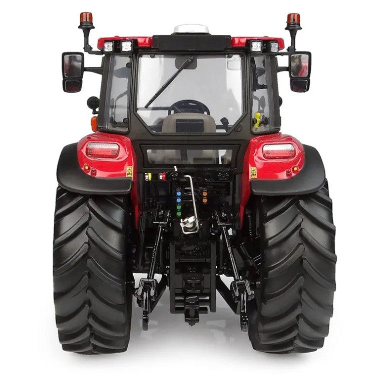 Case IH Farmall 120C