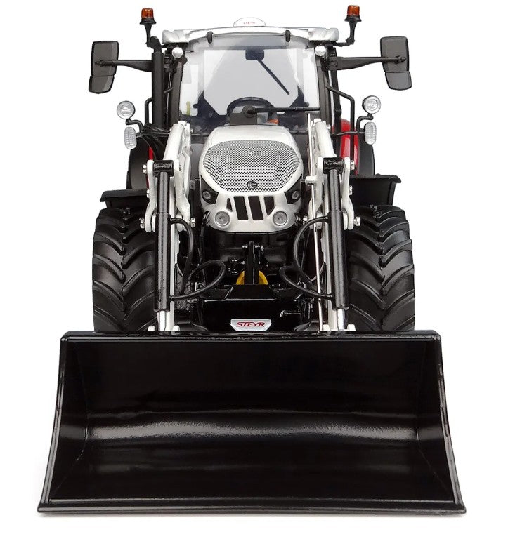 Steyr 4120 Plus mit Frontlader S635