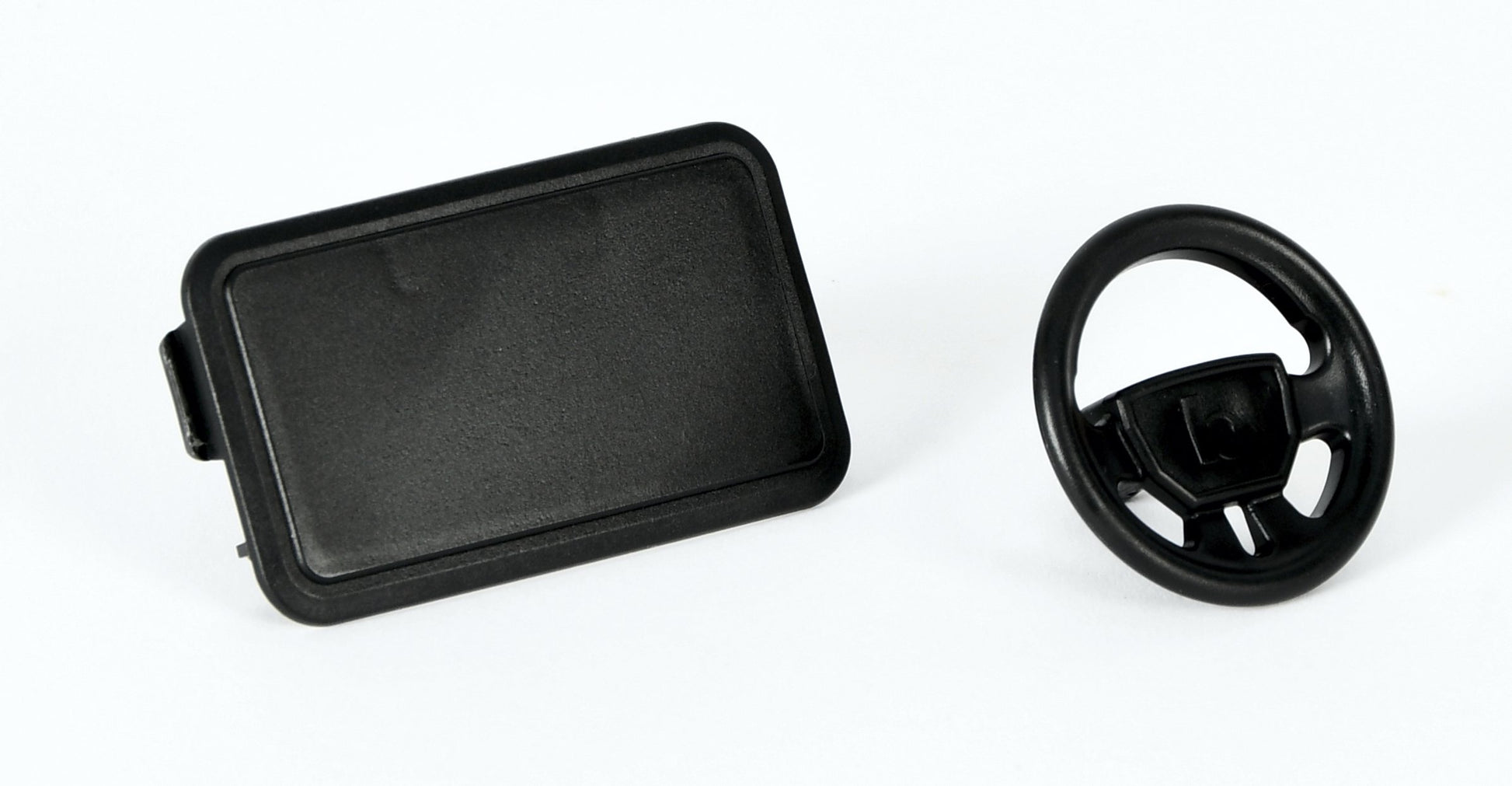 Lenkrad und Dachklappe Roadmax LKW