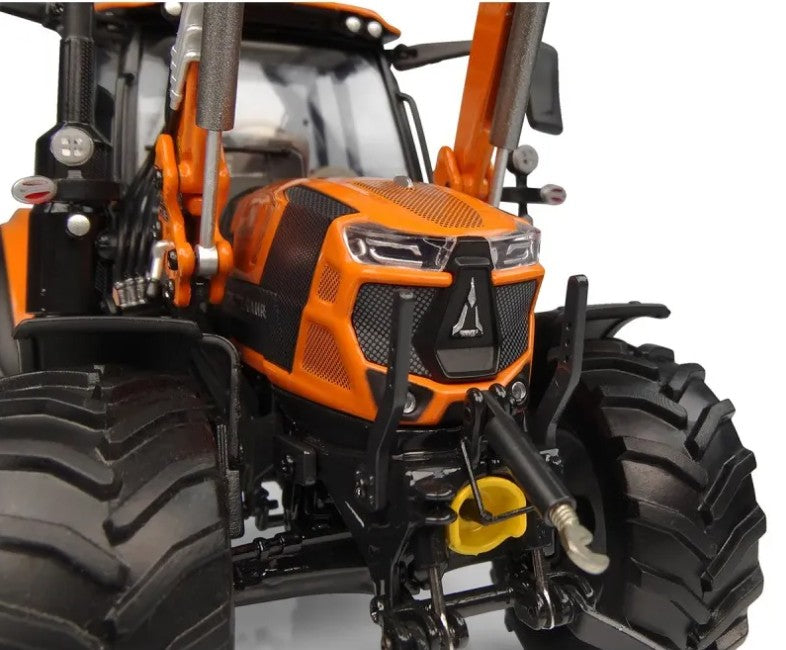Deutz Fahr 6150.4 TTV Kommunal mit Stoll Frontlader FZ 43 27 Limited Edition 750 Stück