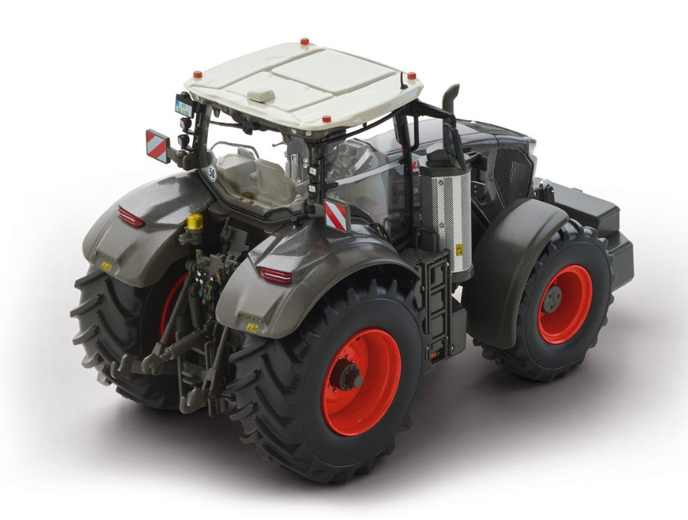 Claas Axion 9.420 CMatic Grey Metallic Limited Edition 1000 Stück