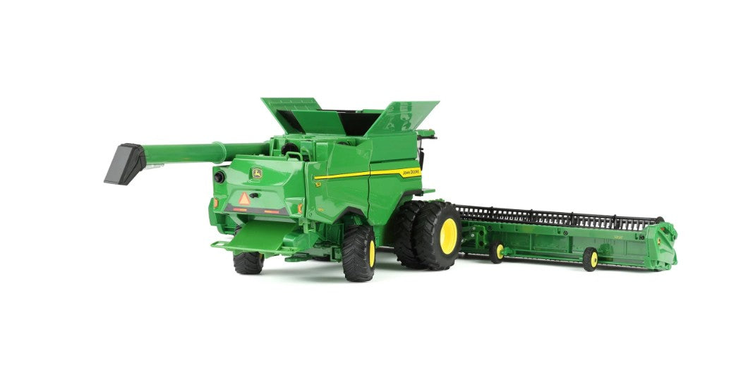 John Deere S7 800 Mähdrescher mit Zwillingsbereifung