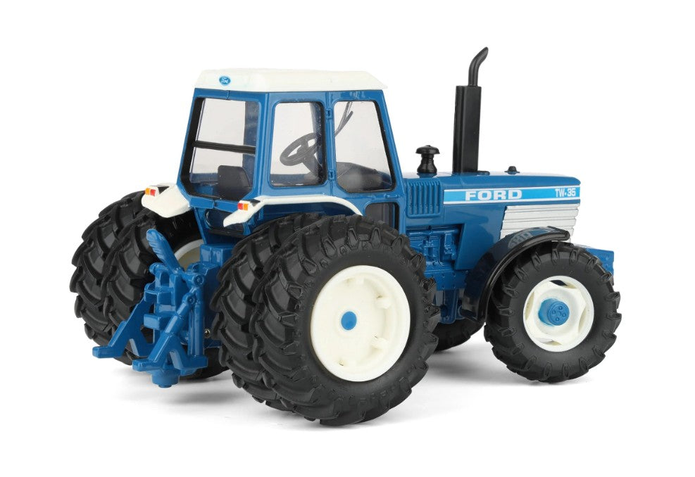 Ford TW-35 Traktor mit Zwillingsbereifung