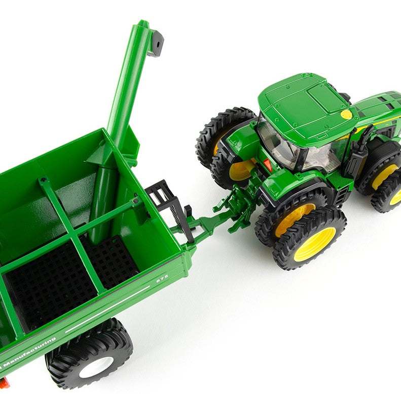 John Deere 8R 340 Traktor mit JM 875 Ueberladewagen