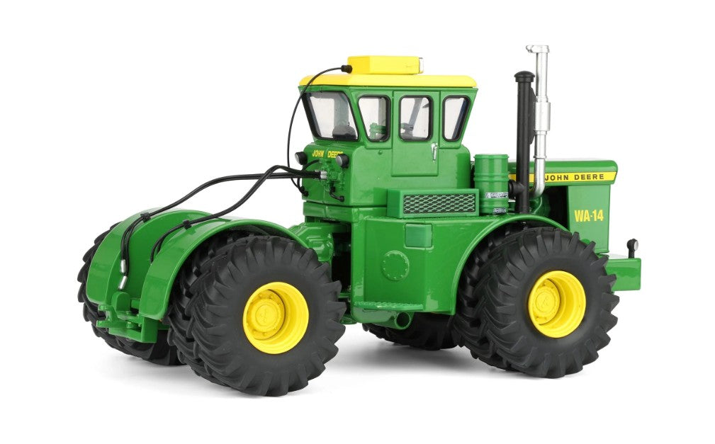 John Deere WA-14 4WD Traktor mit Doppelbereifung