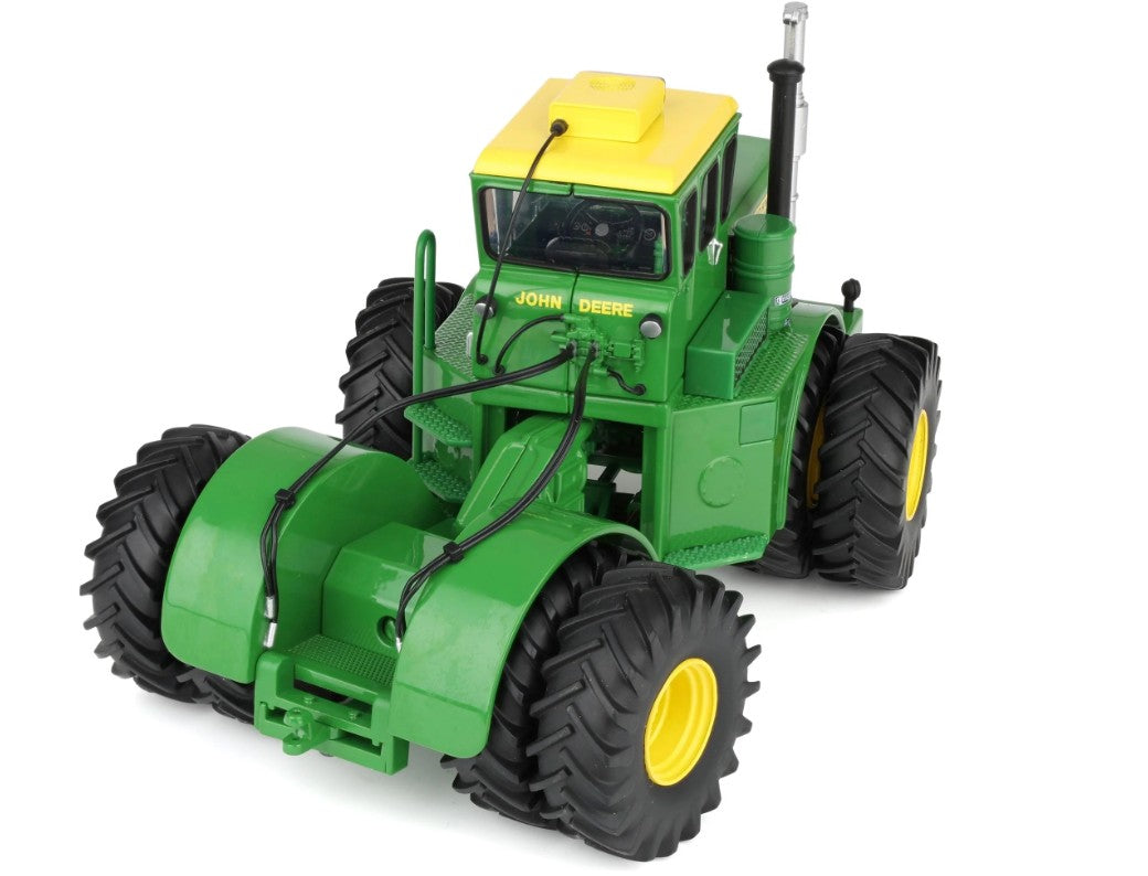 John Deere WA-14 4WD Traktor mit Doppelbereifung