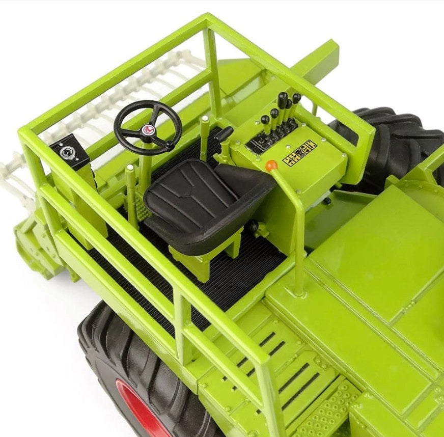 Claas Jaguar 80 SF ohne Kabine mit Gras Pick Up Limited Edition 1500 Stueck