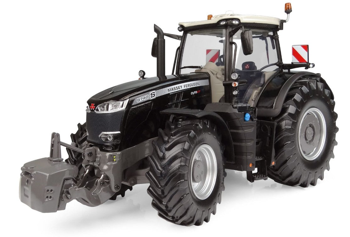 Massey Ferguson 8740 S Black Edition Traktor Limitiertes Modell