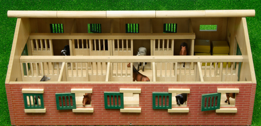 Pferdestall mit 9 Boxen