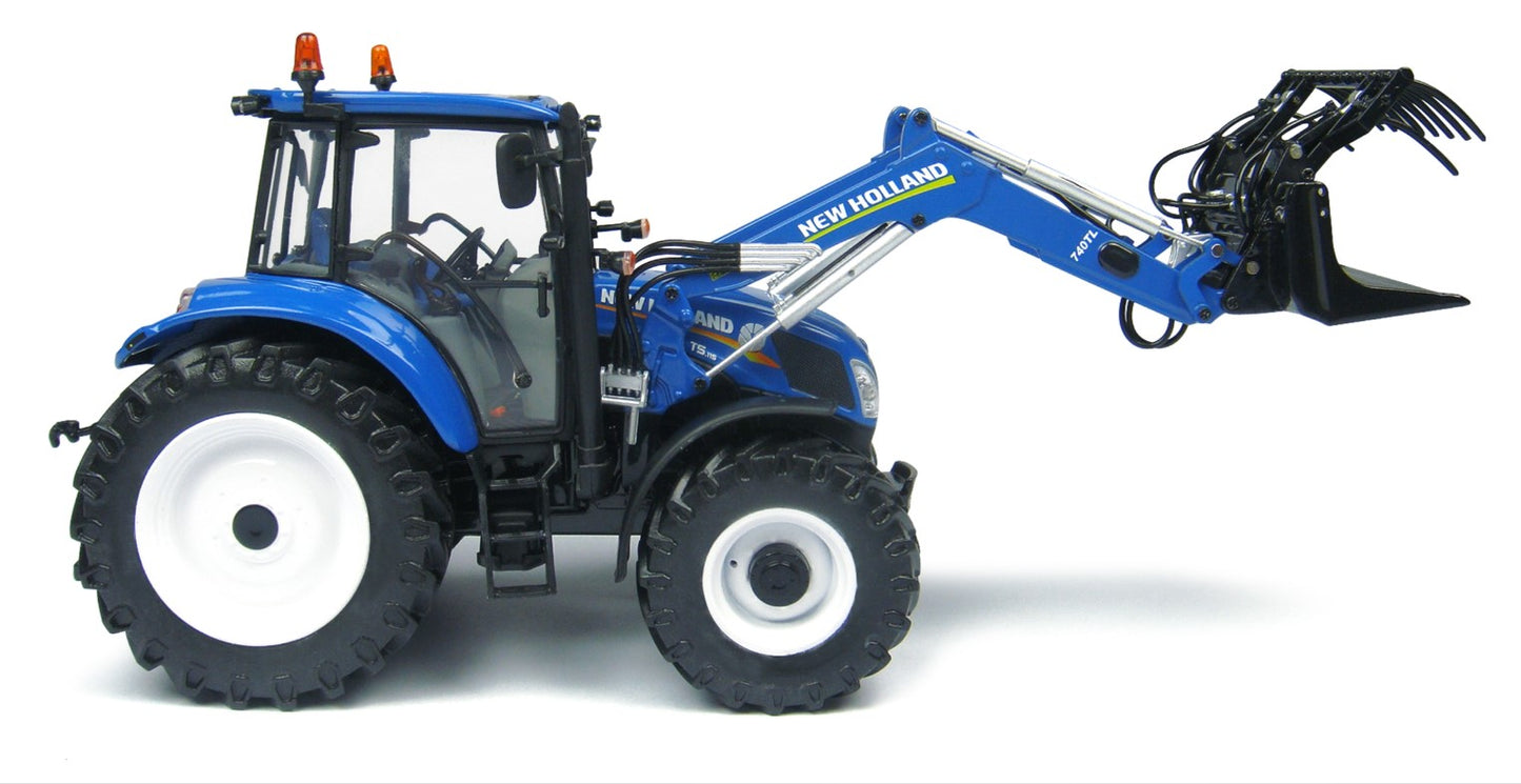 New Holland T5.115 mit Frontlader 740 TL