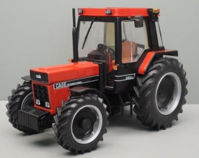 Case IH 845 XL rot/schwarz