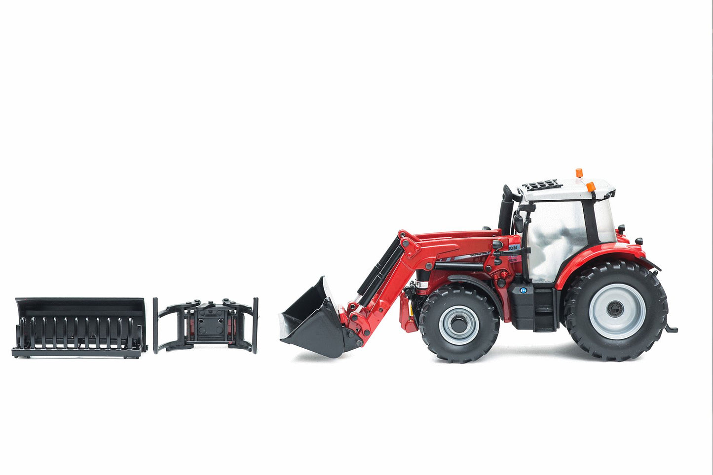 Massey Ferguson 6616 mit Frontlader