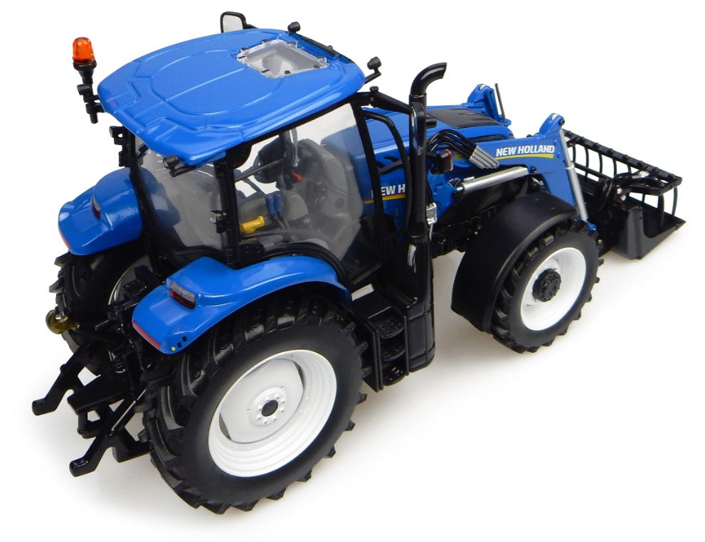 New Holland T6.145 mit Frontlader 740 TL