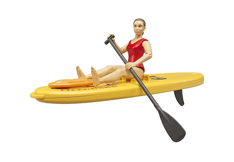 Rettungsschwimmerin mit SUP-Board