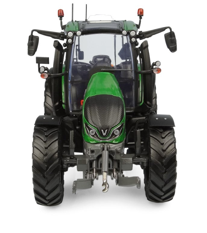 Valtra G135 Unlimited Ultra Green Limited Edition