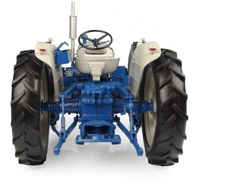 UH 2781 County Super 4 Tractor