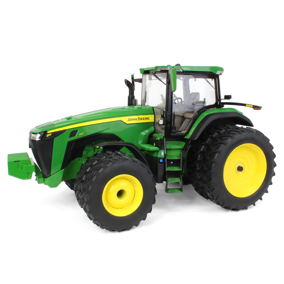 John Deere 8R 340 with Duals Prestige Collection