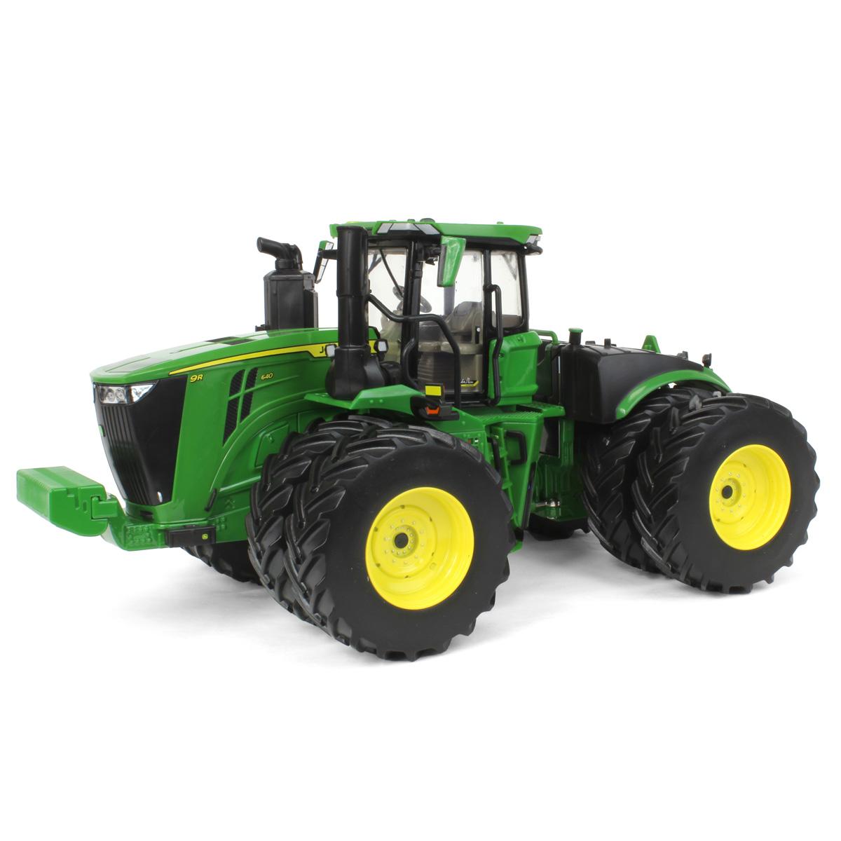 John Deere 9R 640 mit Doppelräder Prestige Collection