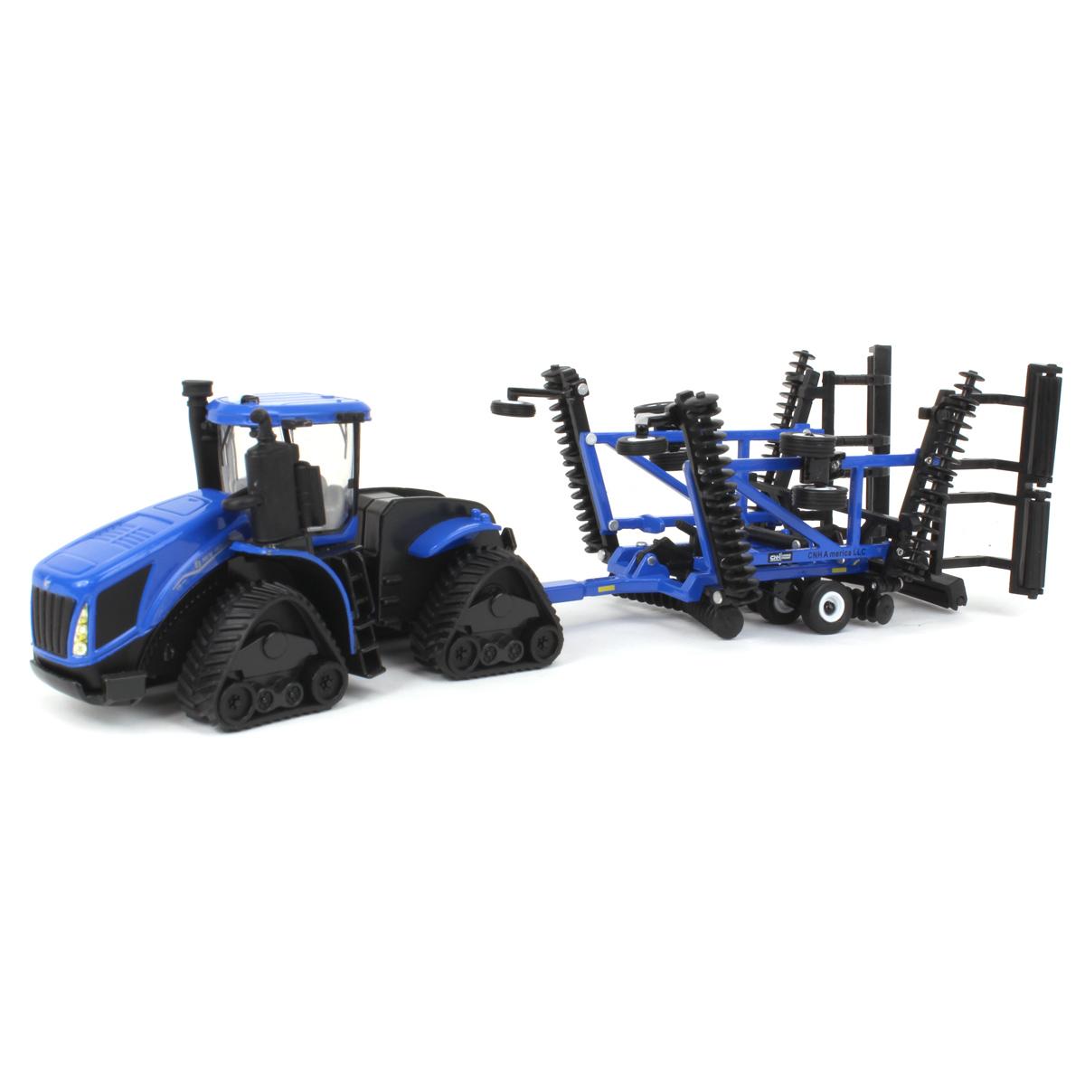 New Holland T9.700 SmartTrax mit Scheibenegge