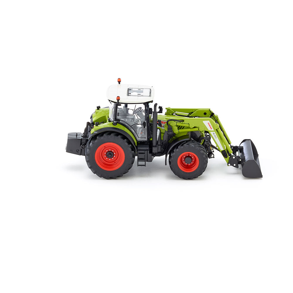 Claas Arion 650 mit Frontlader
